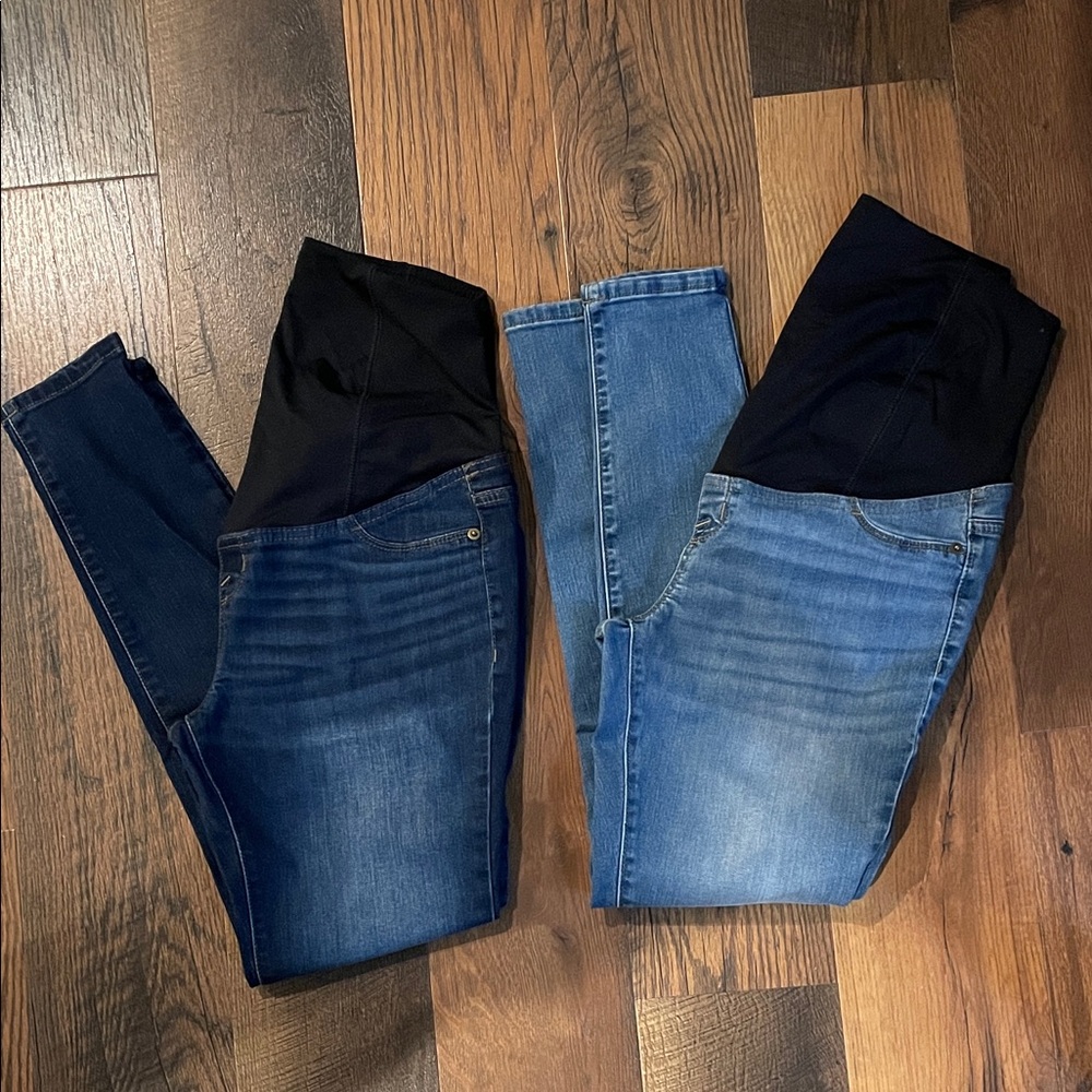 Isabel Maternity by Ingrid & Isabel Dark and Light Blue maternity skinny jeans